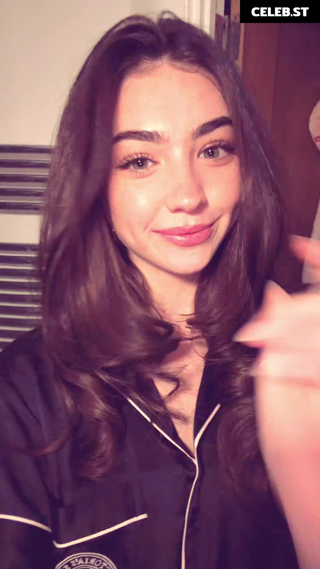 Lyzzahh / lizaseri Image 23001150