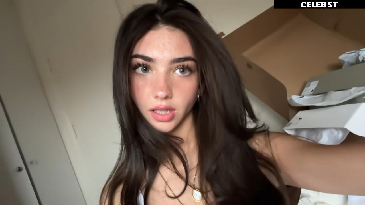 Lyzzahh / lizaseri Image 23001092