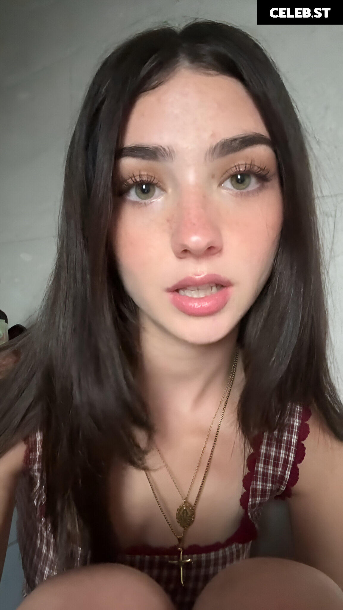 Lyzzahh / lizaseri Image 23001099