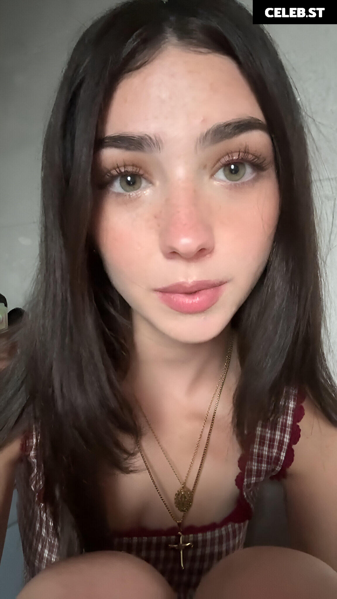 Lyzzahh / lizaseri Image 23001098