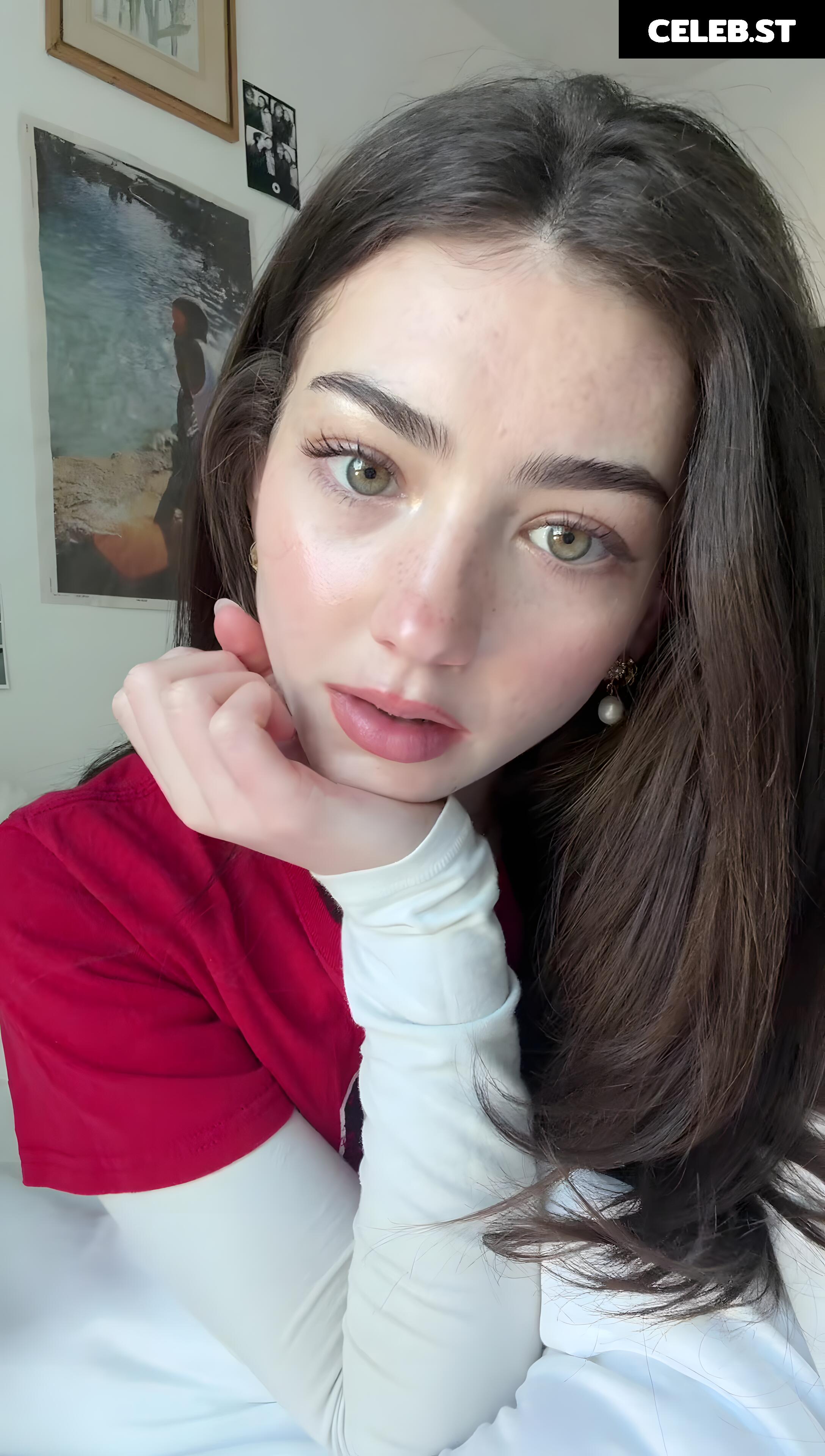Lyzzahh / lizaseri Image 23001265