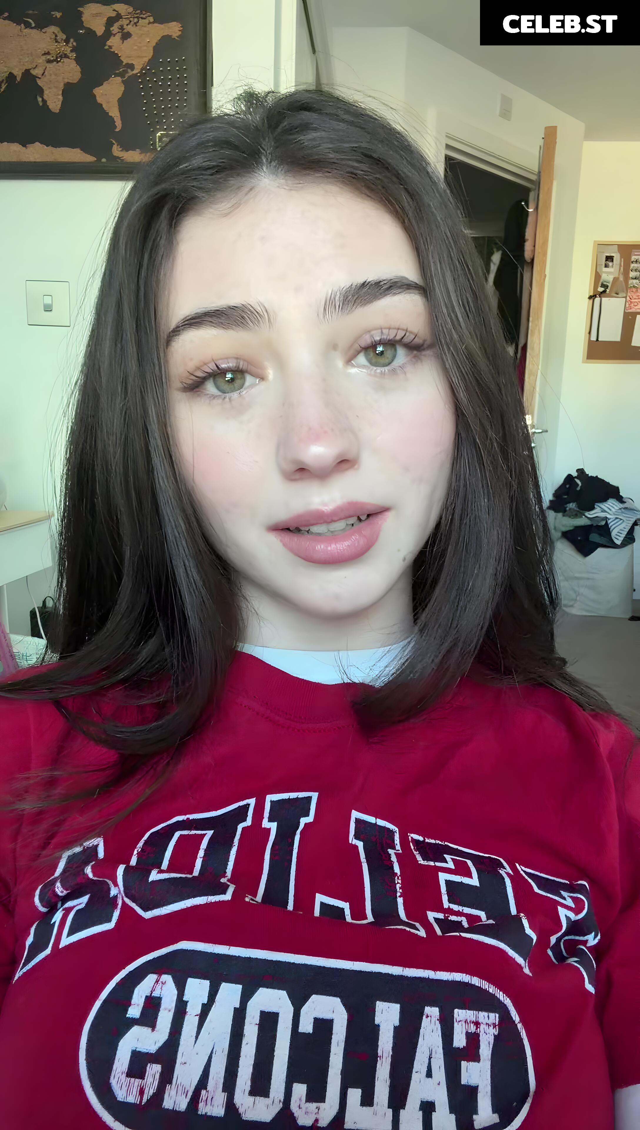 Lyzzahh / lizaseri Image 23001256