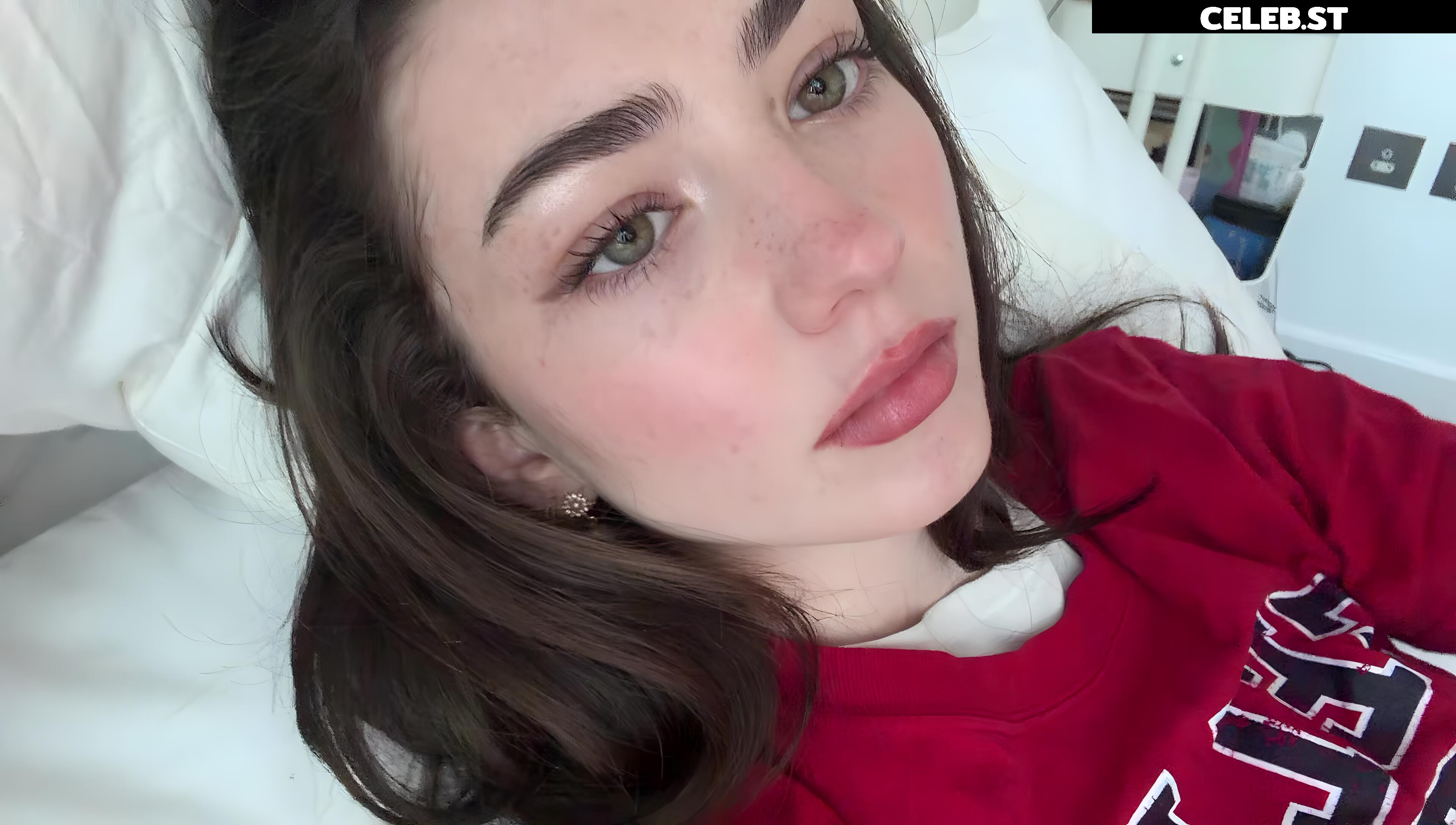 Lyzzahh / lizaseri Image 23001243