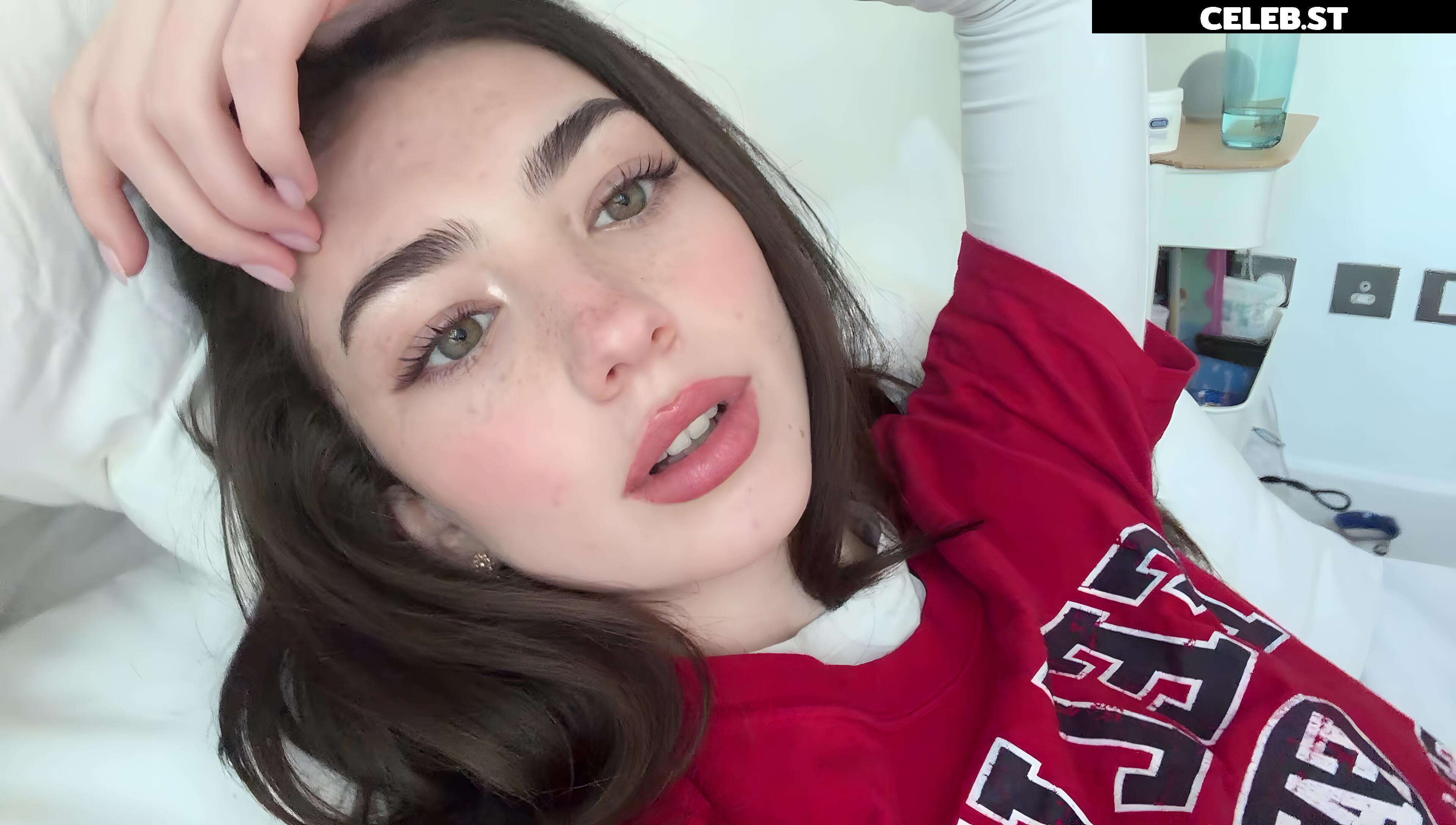 Lyzzahh / lizaseri Image 23001246