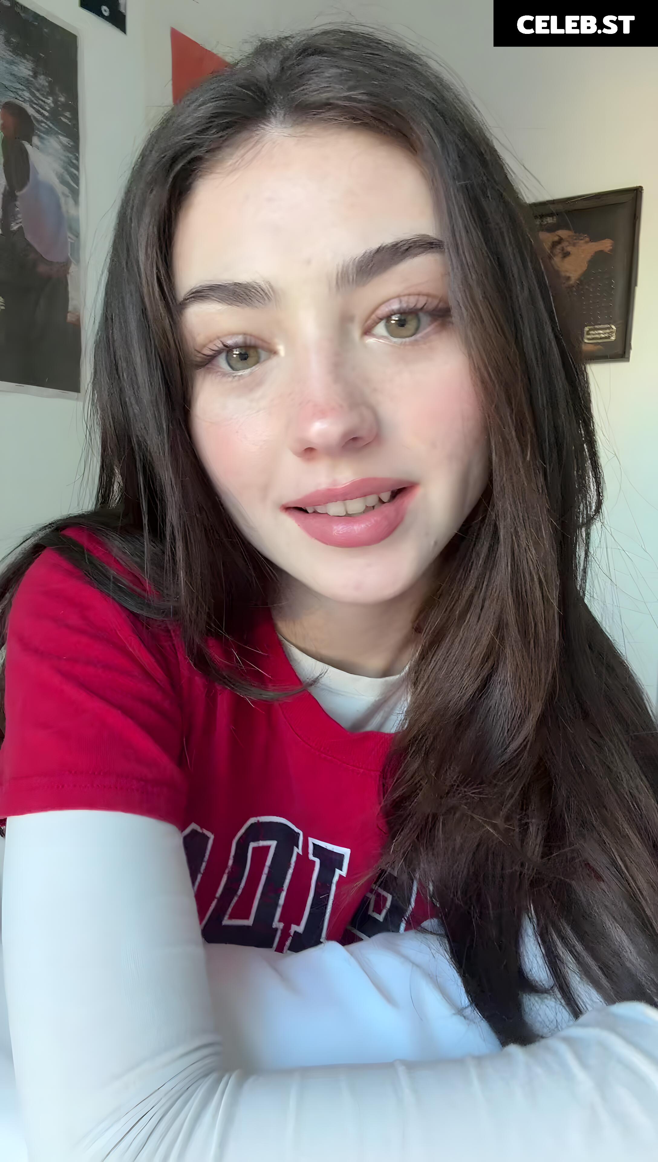 Lyzzahh / lizaseri Image 23001273
