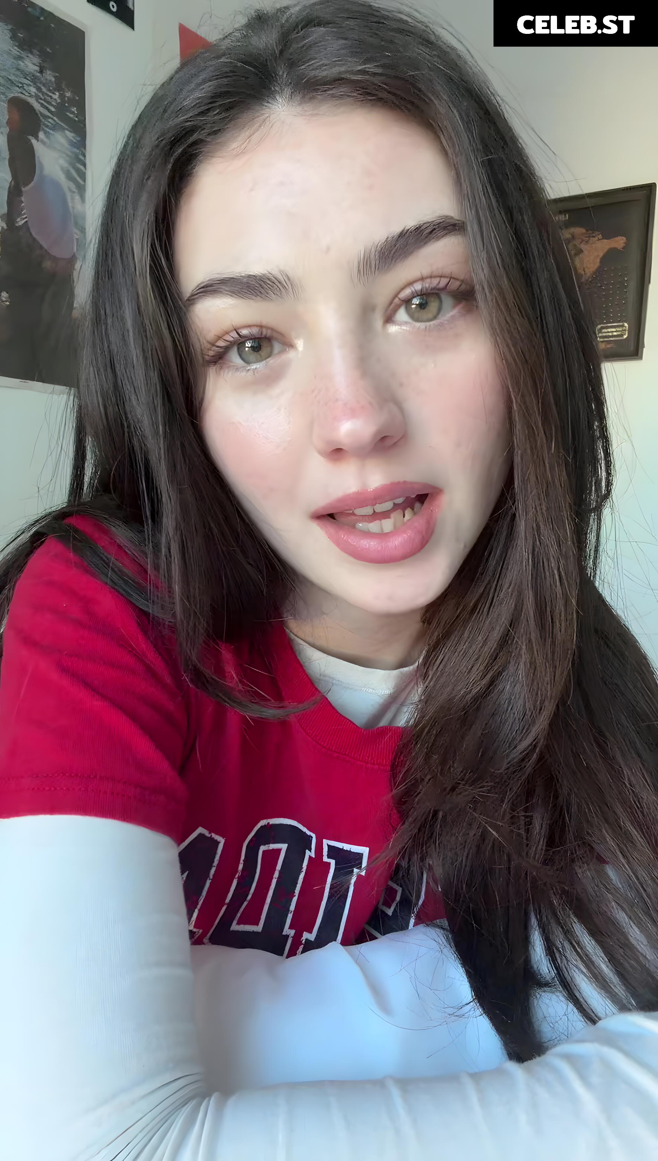 Lyzzahh / lizaseri Image 23001275