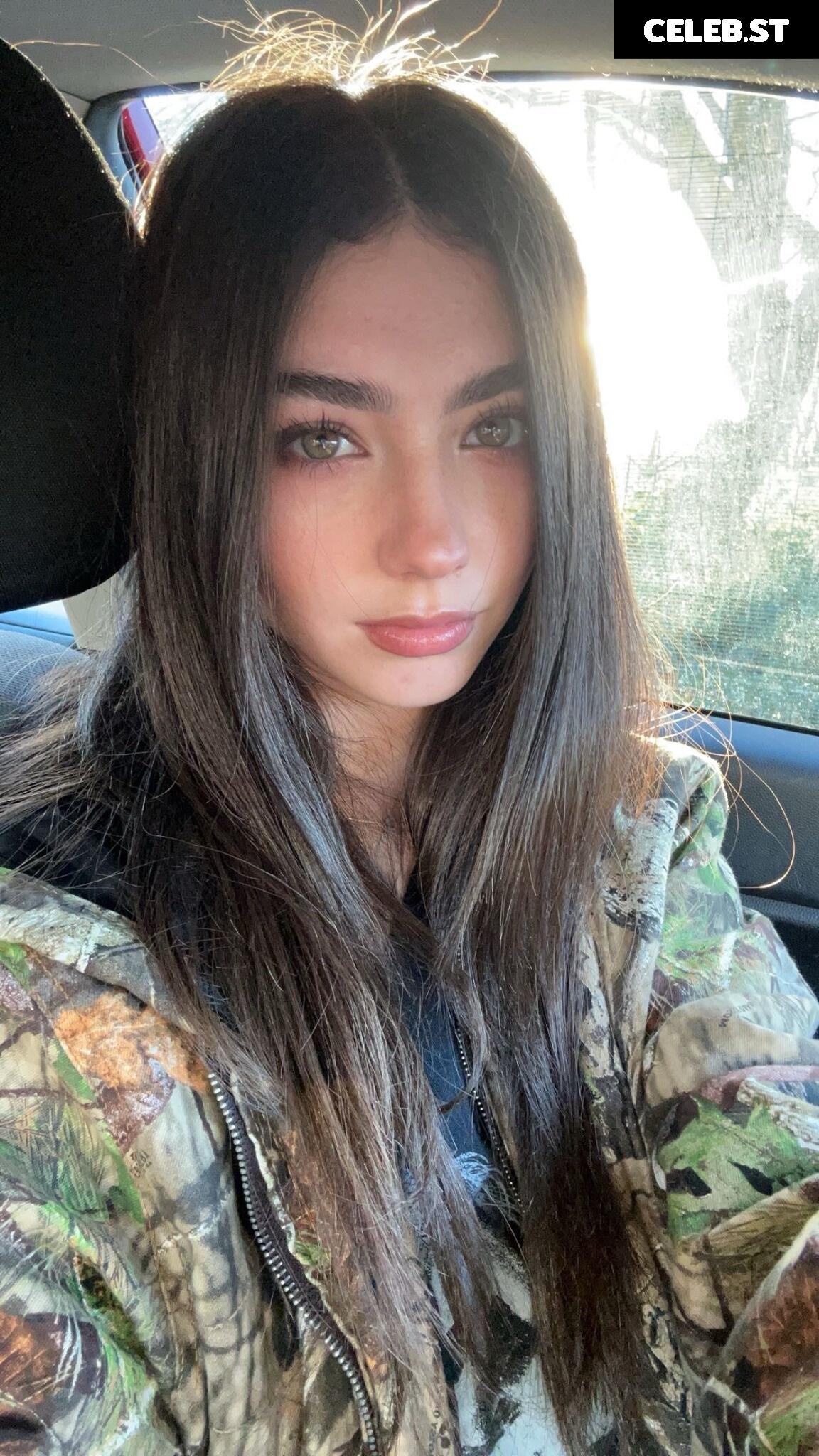 Lyzzahh / lizaseri Image 23000965