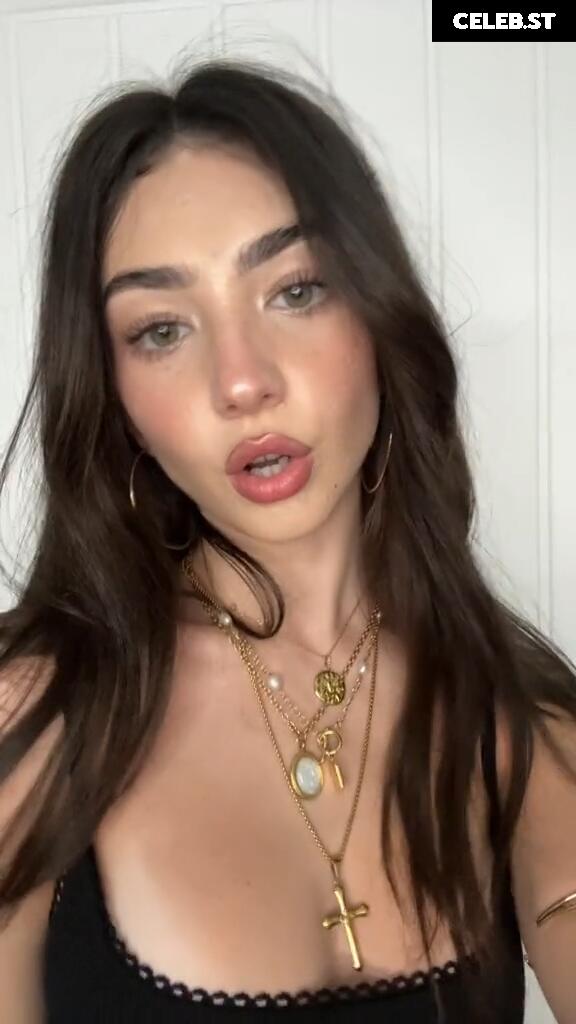 Lyzzahh / lizaseri Image 23000952