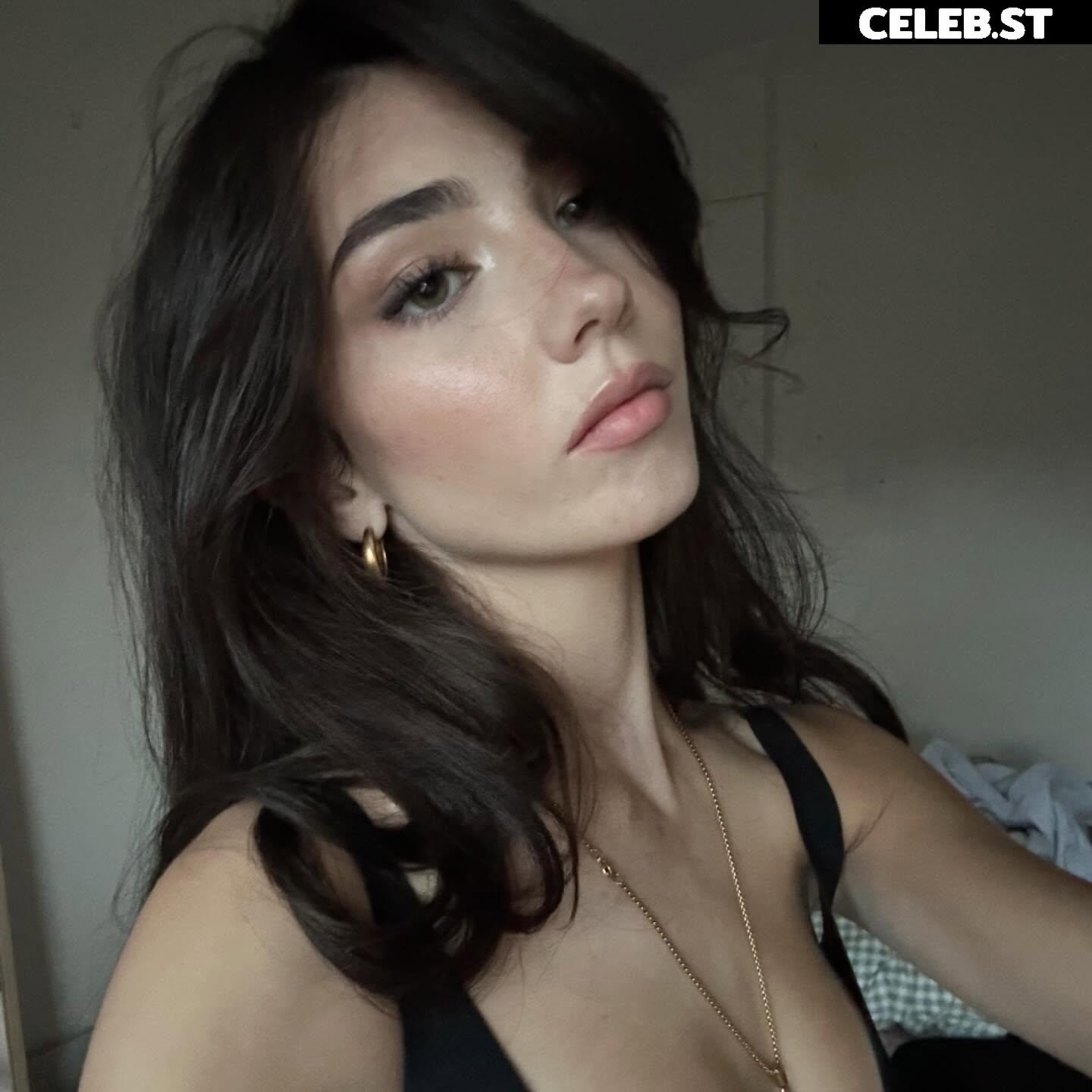 Lyzzahh / lizaseri Image 23000955