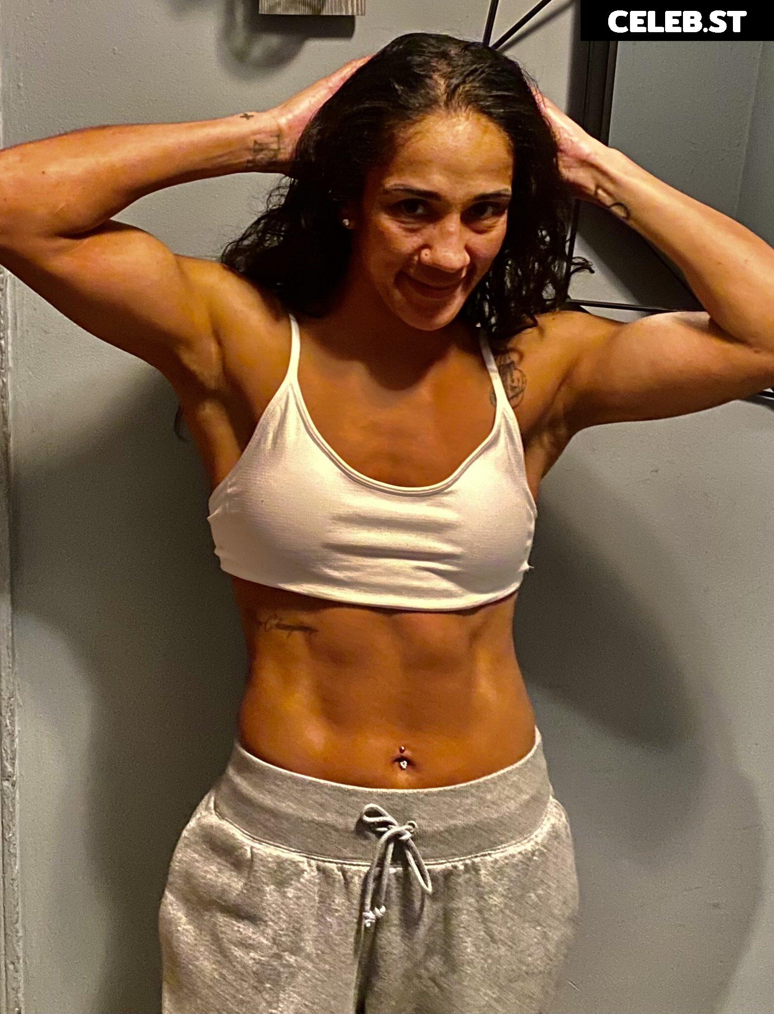 Amanda Serrano / Puerto Rican Boxer Image 23088582