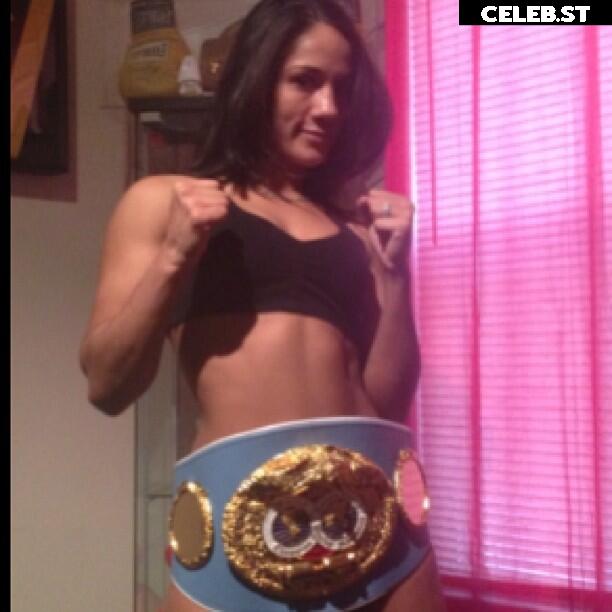 Amanda Serrano / Puerto Rican Boxer Image 23088566