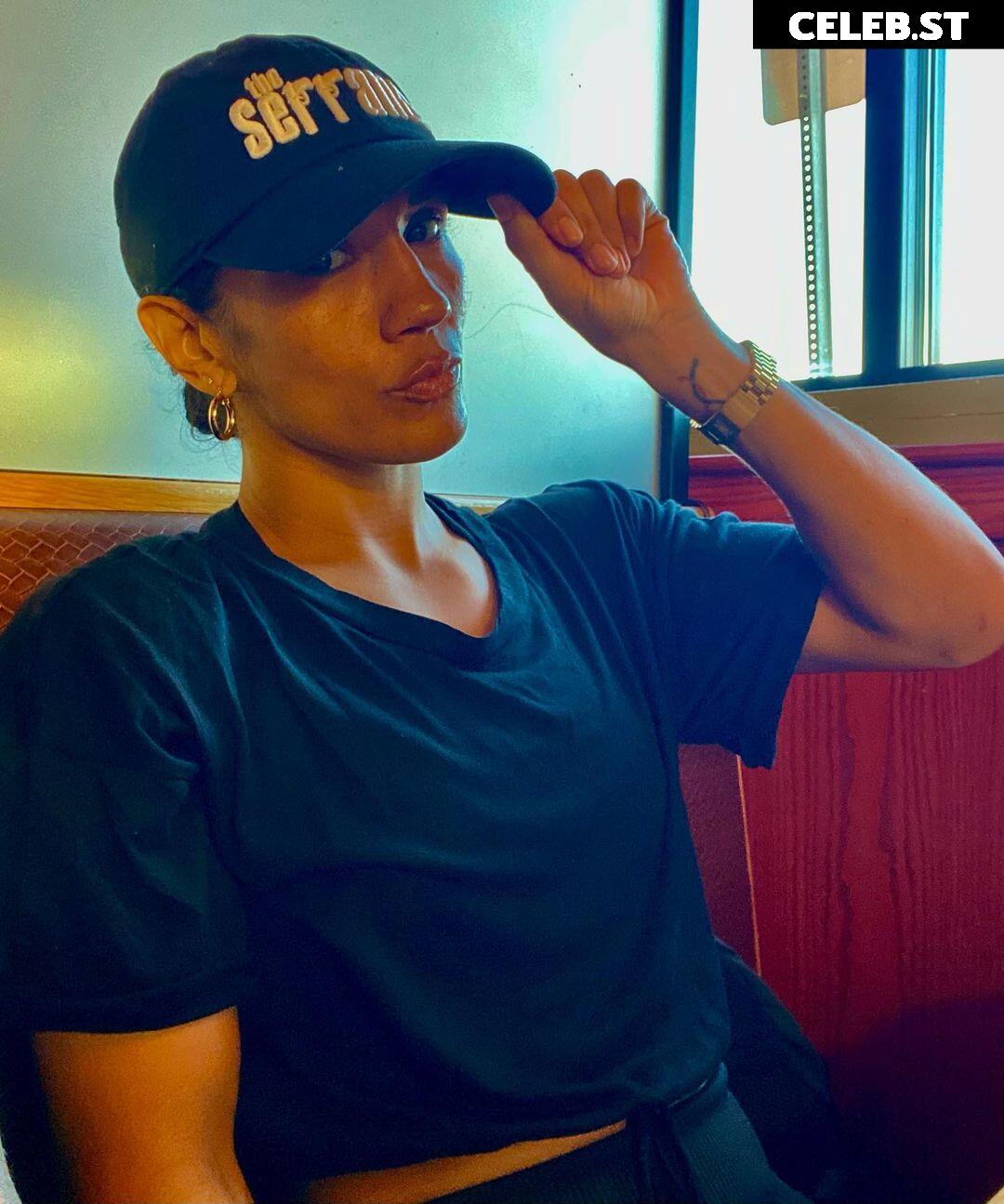Amanda Serrano / Puerto Rican Boxer Image 23088728