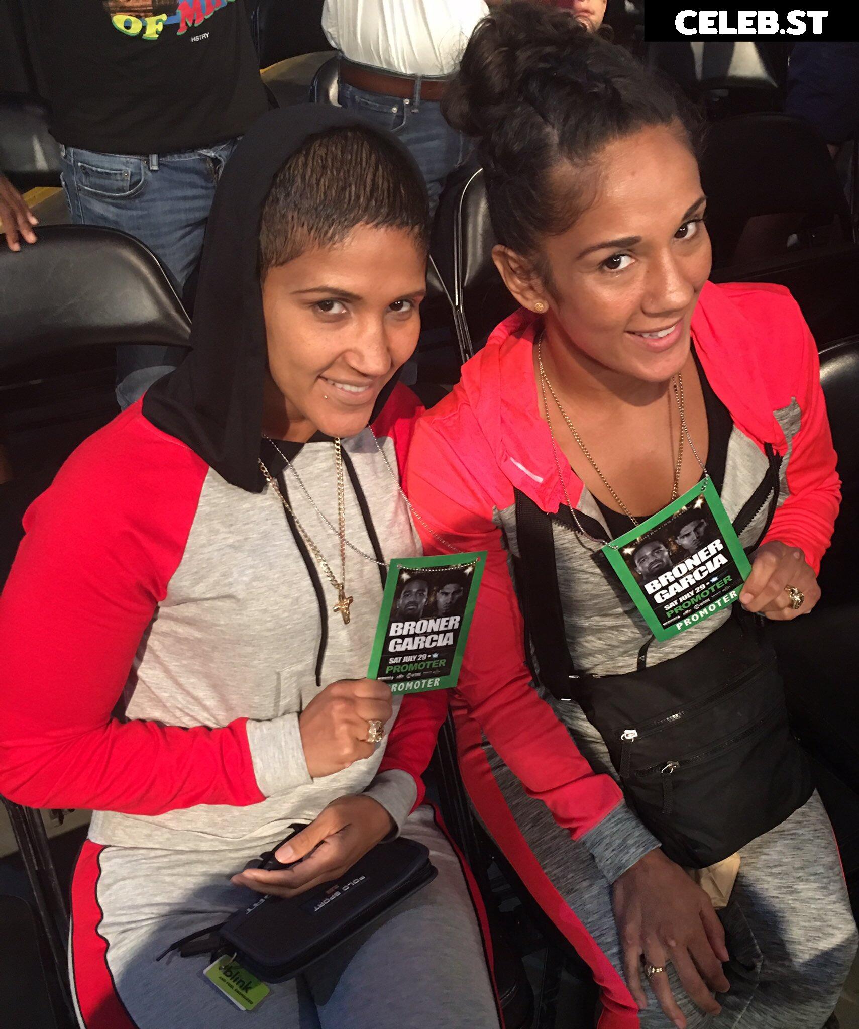 Amanda Serrano / Puerto Rican Boxer Image 23088762