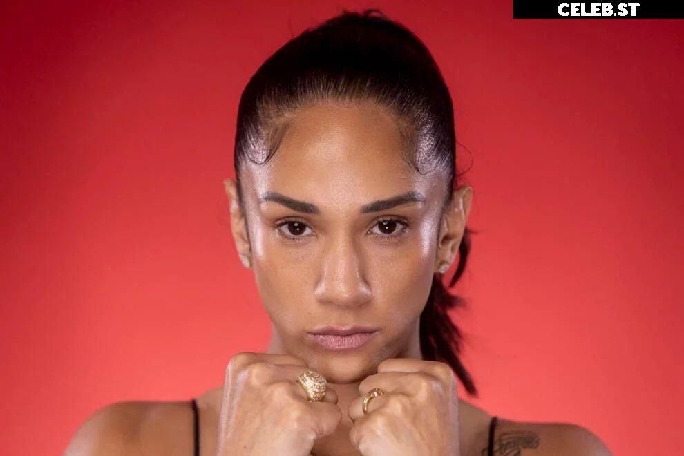 Amanda Serrano / Puerto Rican Boxer Image 23088775