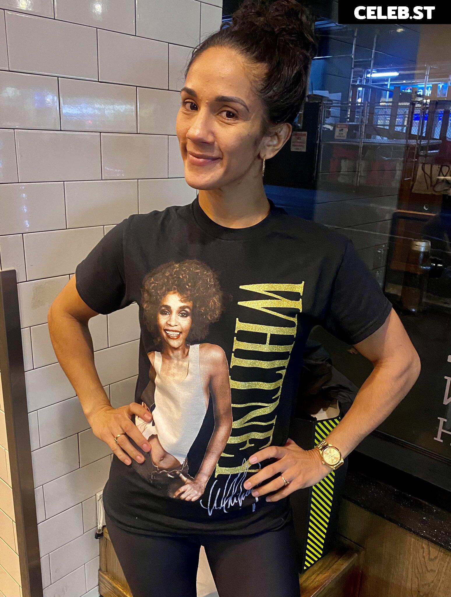 Amanda Serrano / Puerto Rican Boxer Image 23088695