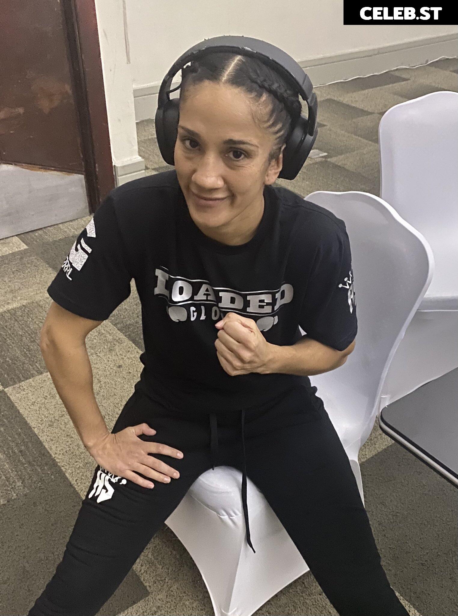 Amanda Serrano / Puerto Rican Boxer Image 23088684