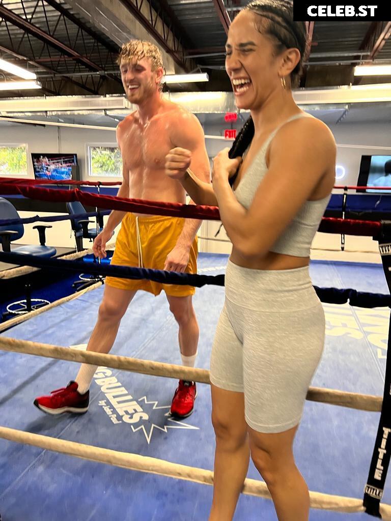 Amanda Serrano / Puerto Rican Boxer Image 23088617