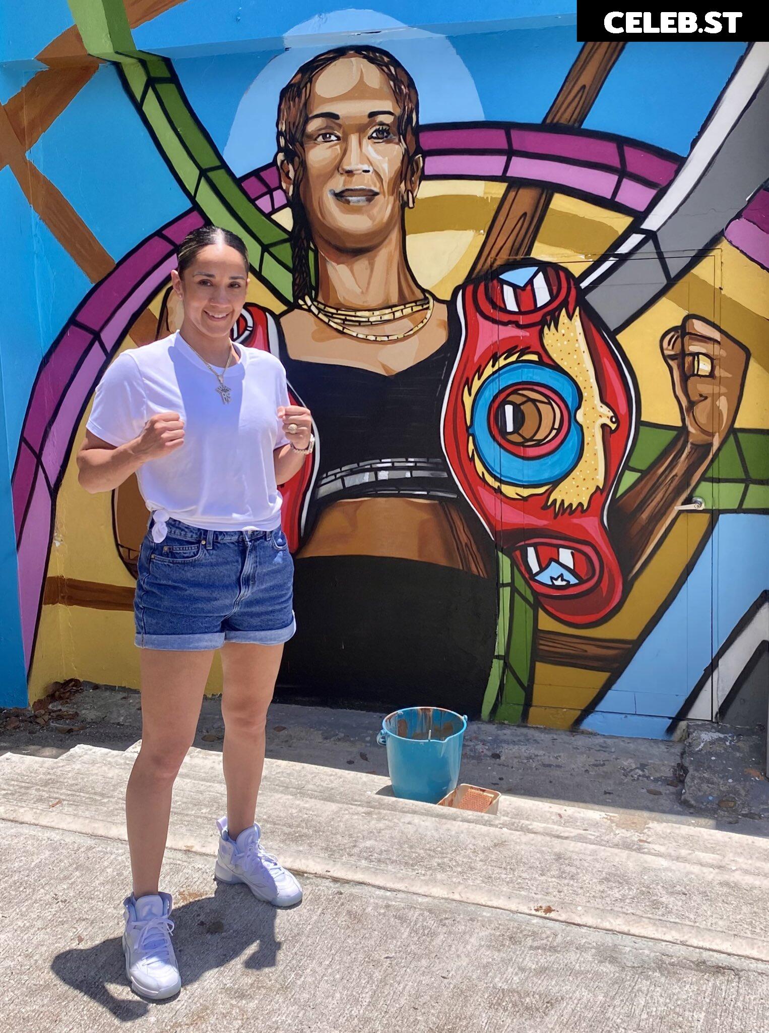 Amanda Serrano / Puerto Rican Boxer Image 23088657