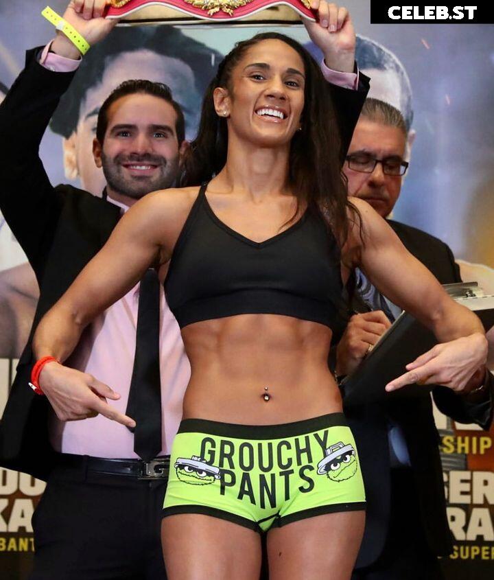 Amanda Serrano / Puerto Rican Boxer Image 23088672