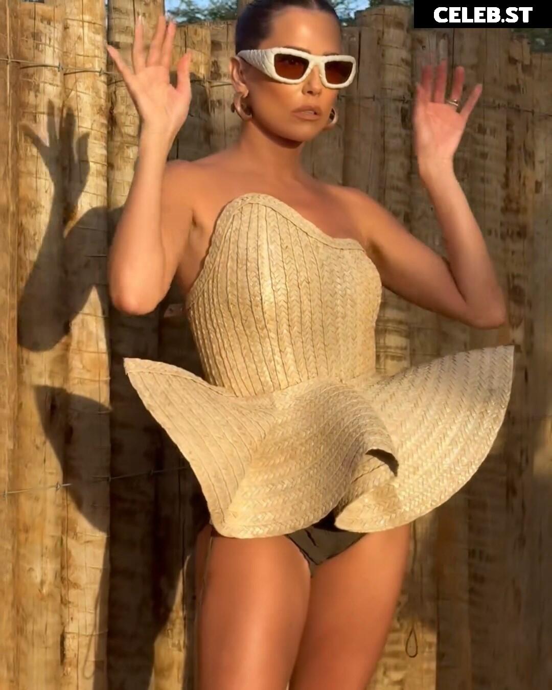 Deborah Secco Image 23085583