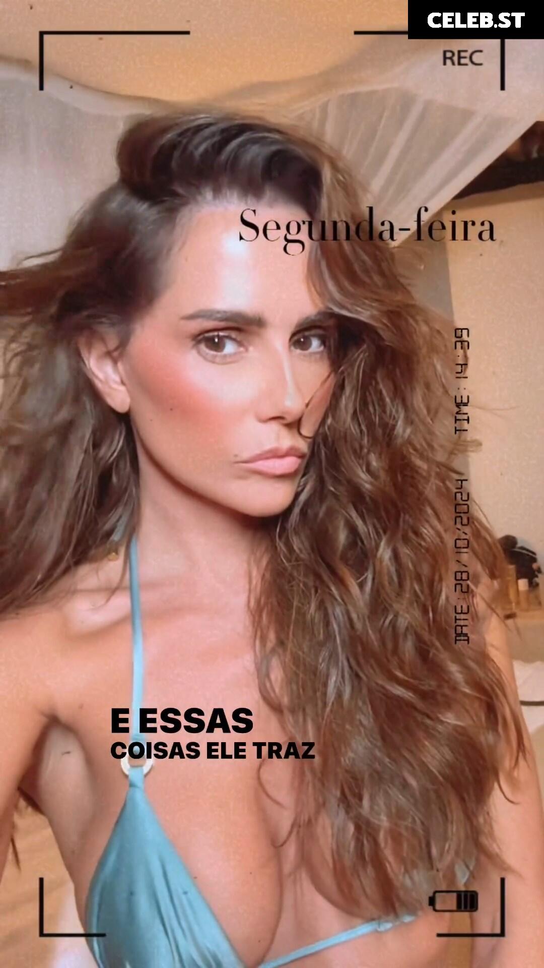 Deborah Secco Image 23085535