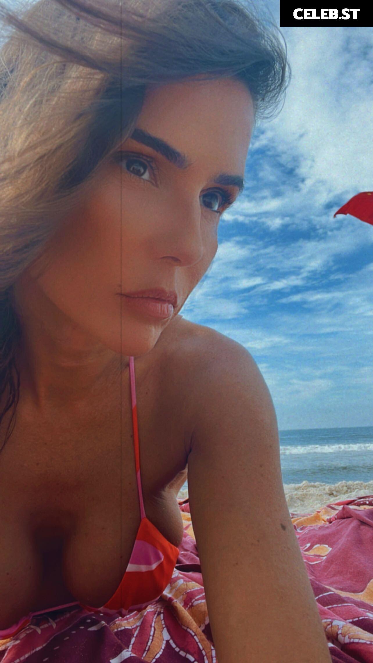 Deborah Secco Image 23085074