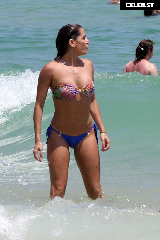 Deborah Secco Image 23084948