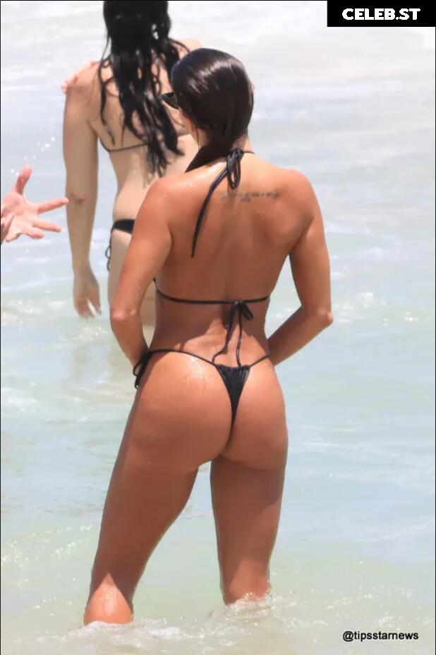 Deborah Secco Image 23084978