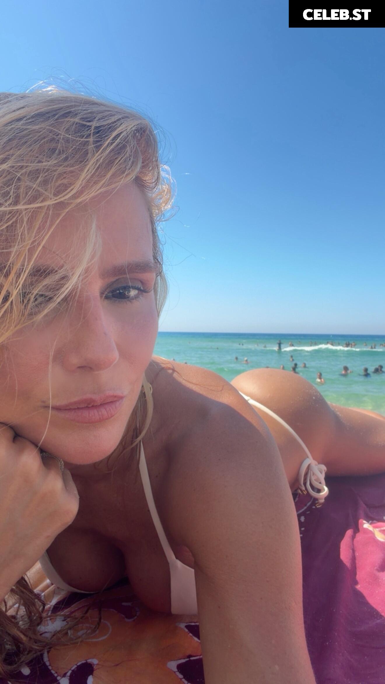 Deborah Secco Image 23086207