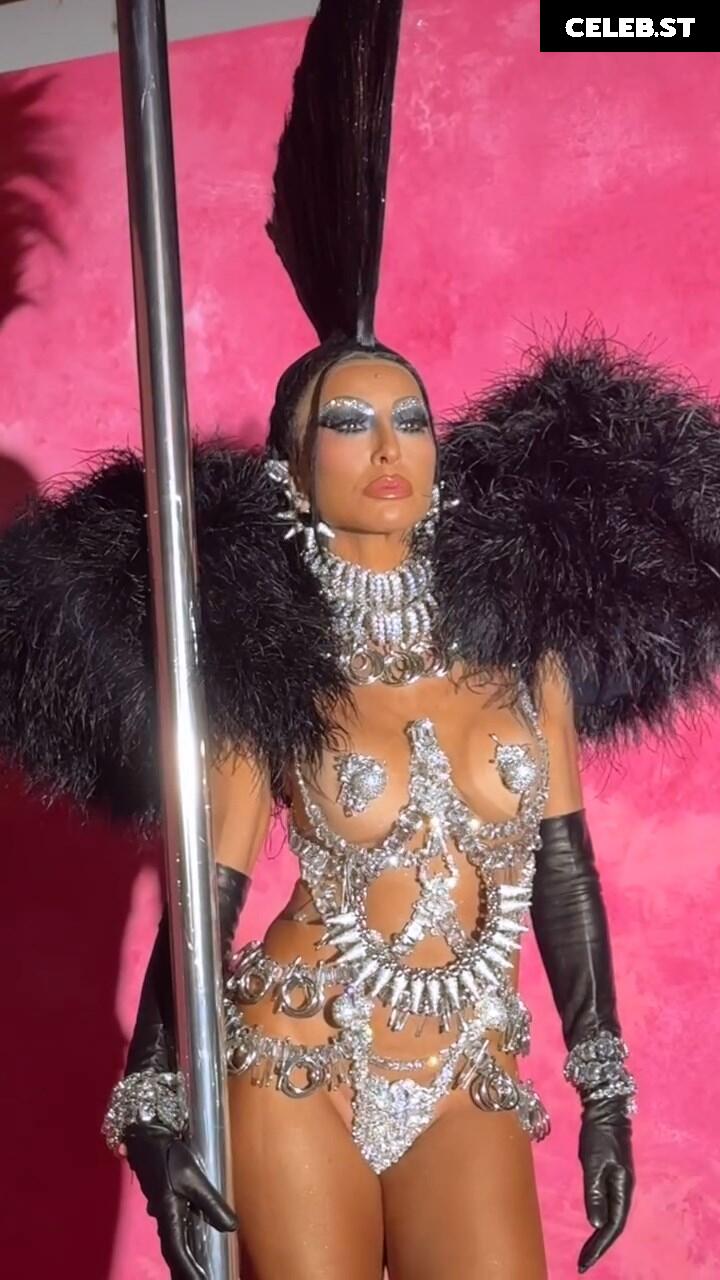 Sabrina Sato Image 23080225