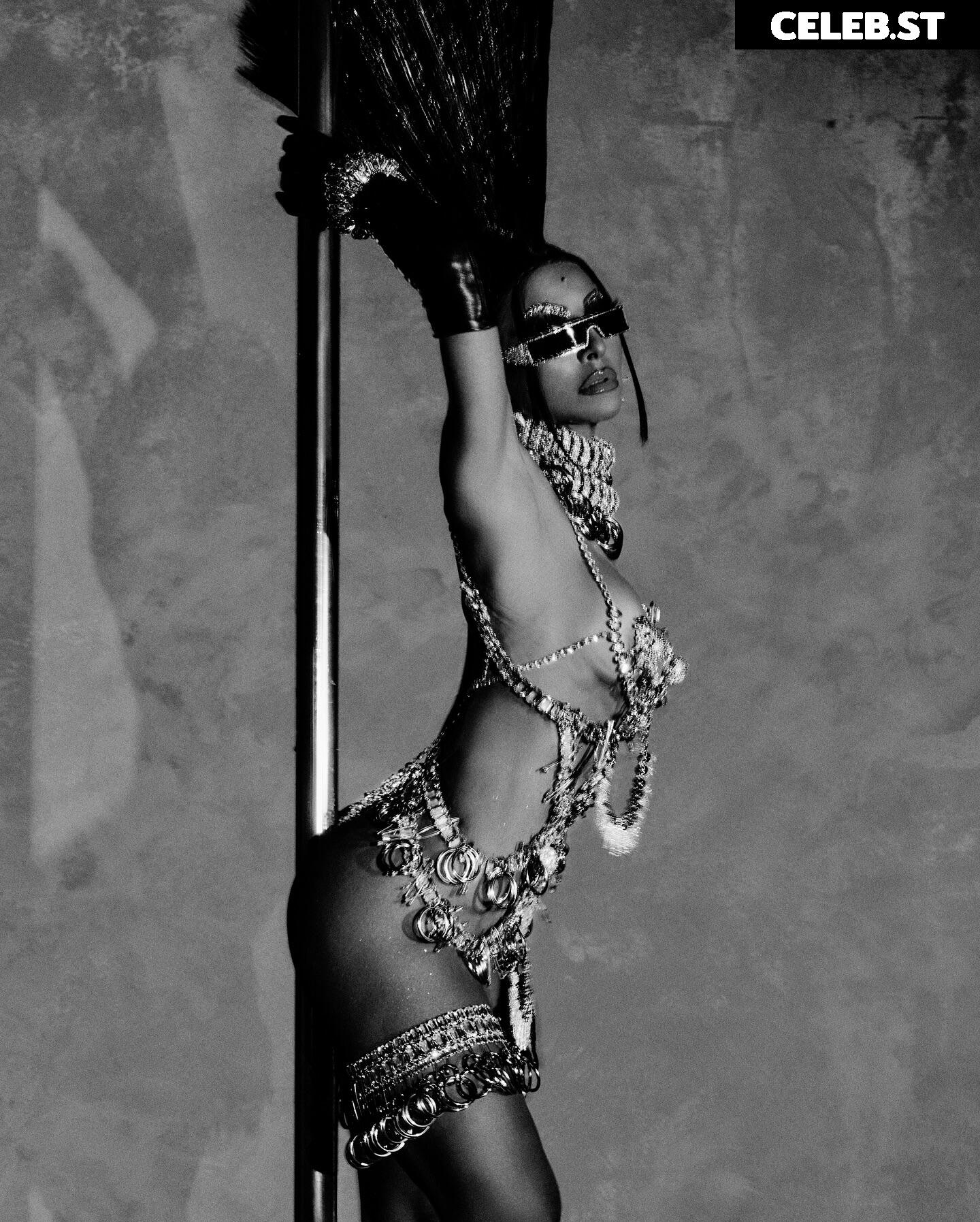 Sabrina Sato Image 23080205