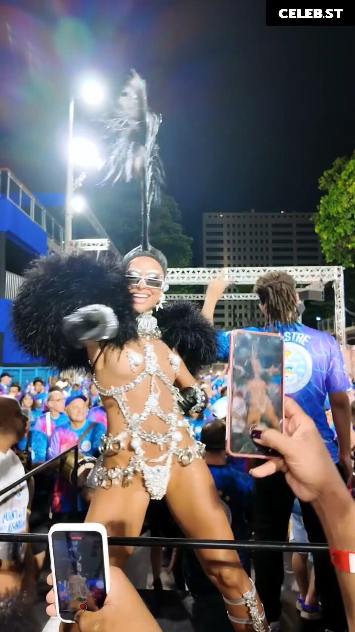 Sabrina Sato Image 23080254