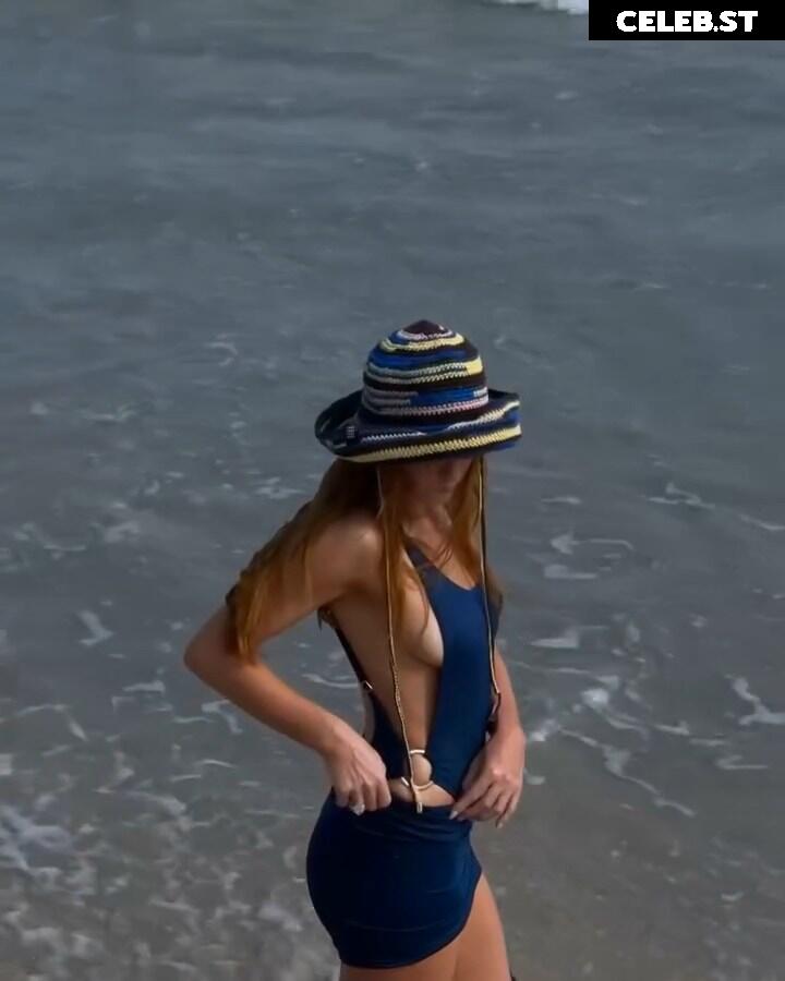 Marina Ruy Barbosa Image 23082125