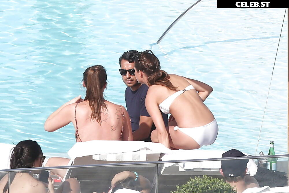 Alicia Vikander Image 2885024