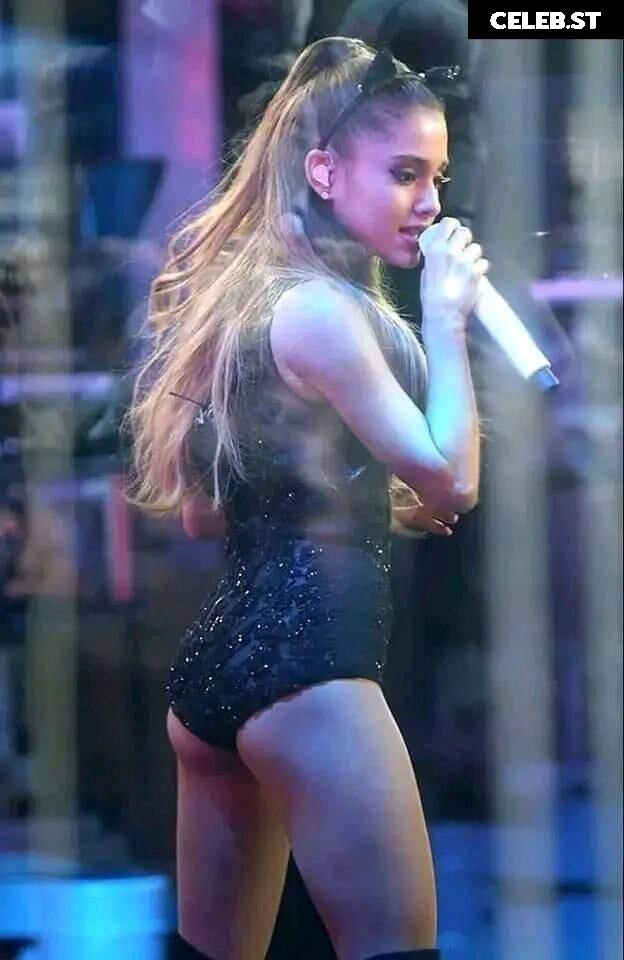 Ariana Grande Image 2885288