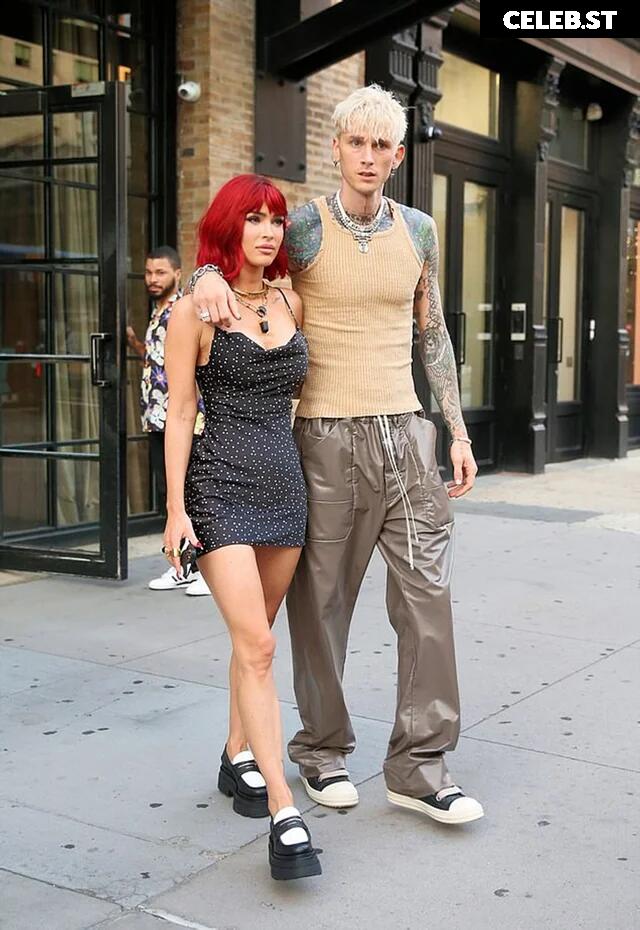 Megan Fox Image 2884889