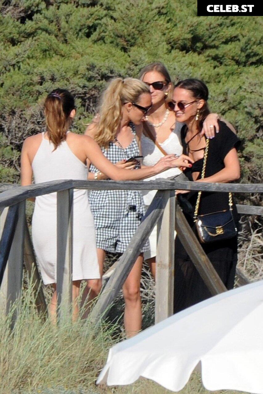 Alicia Vikander Image 2884827