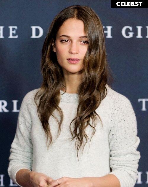 Alicia Vikander Image 2884188