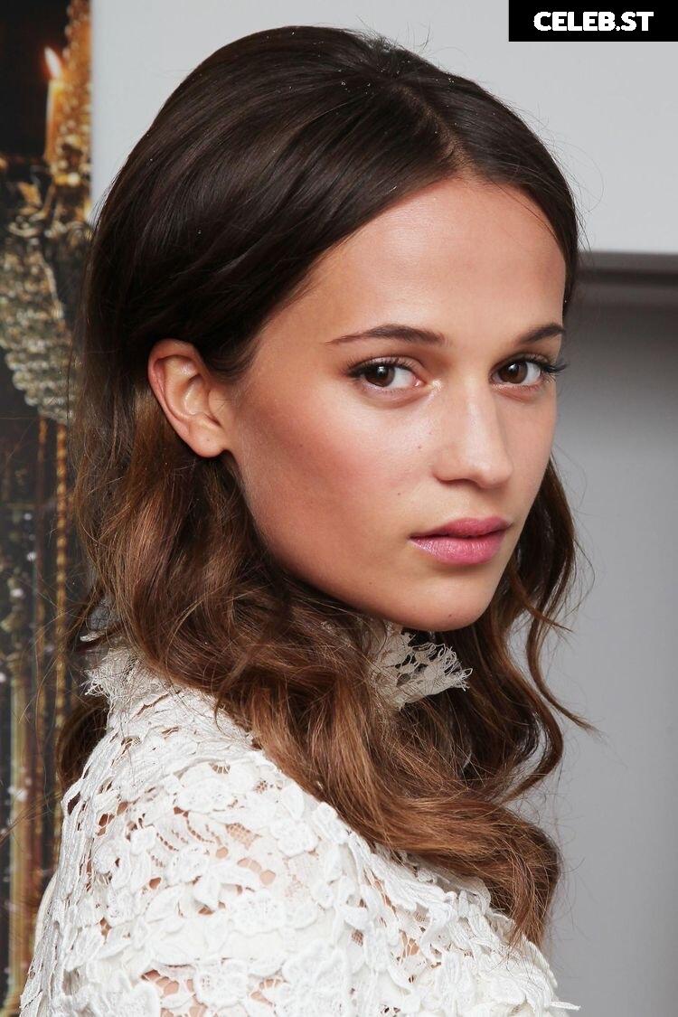 Alicia Vikander Image 2884174