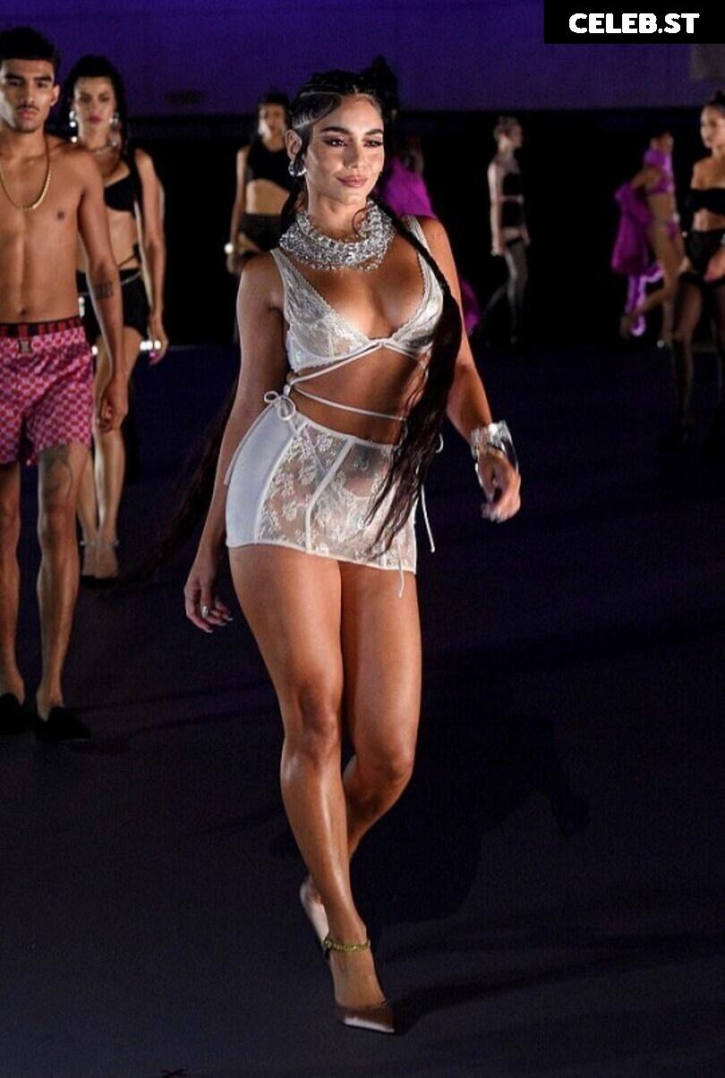 Vanessa Hudgens Image 2881120