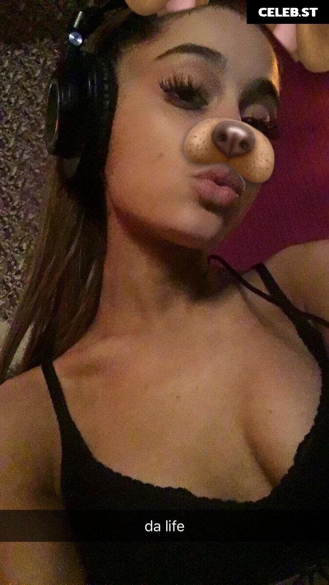 Ariana Grande Image 2882549