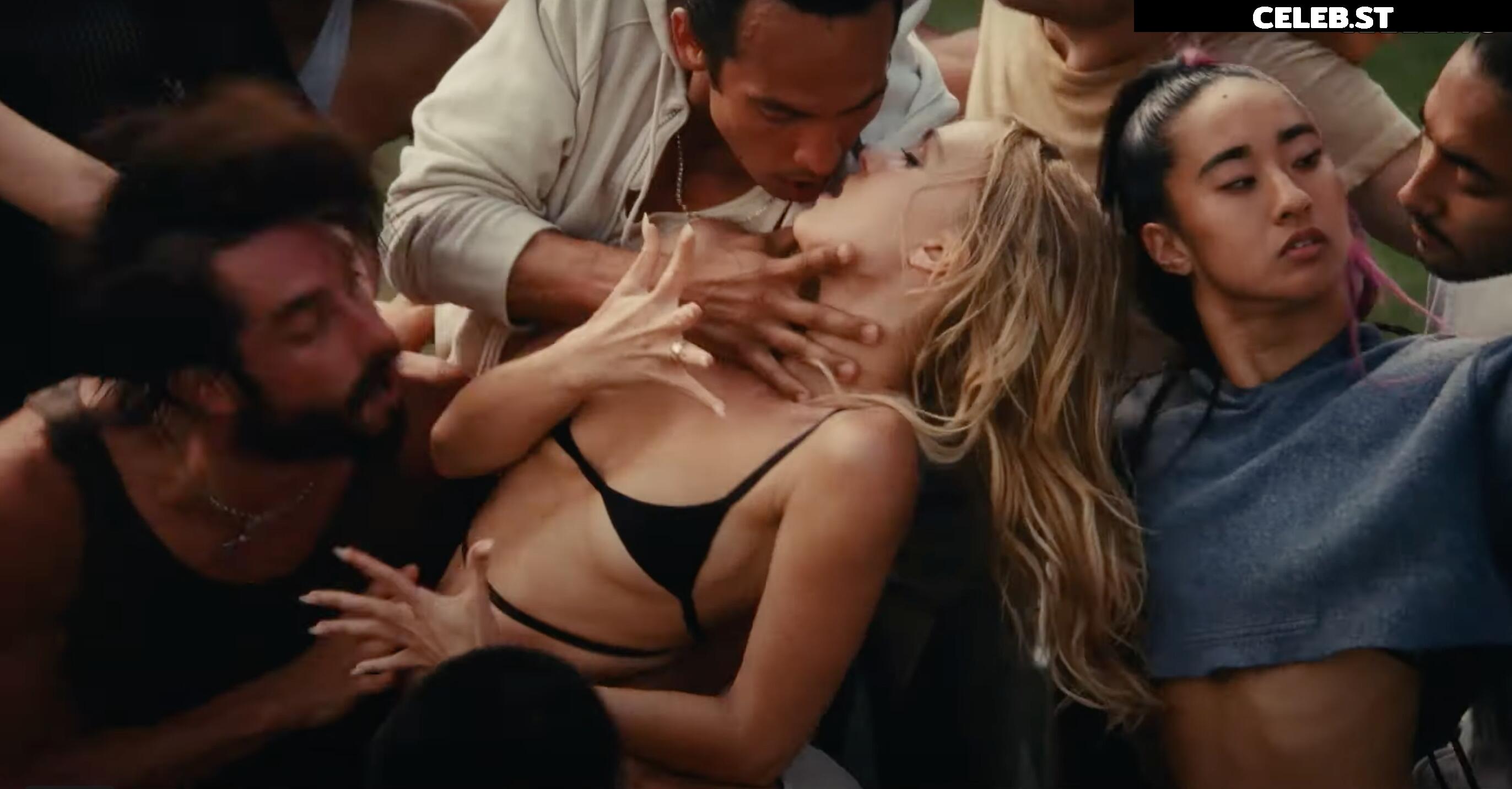 Lily-Rose Depp Image 2882704