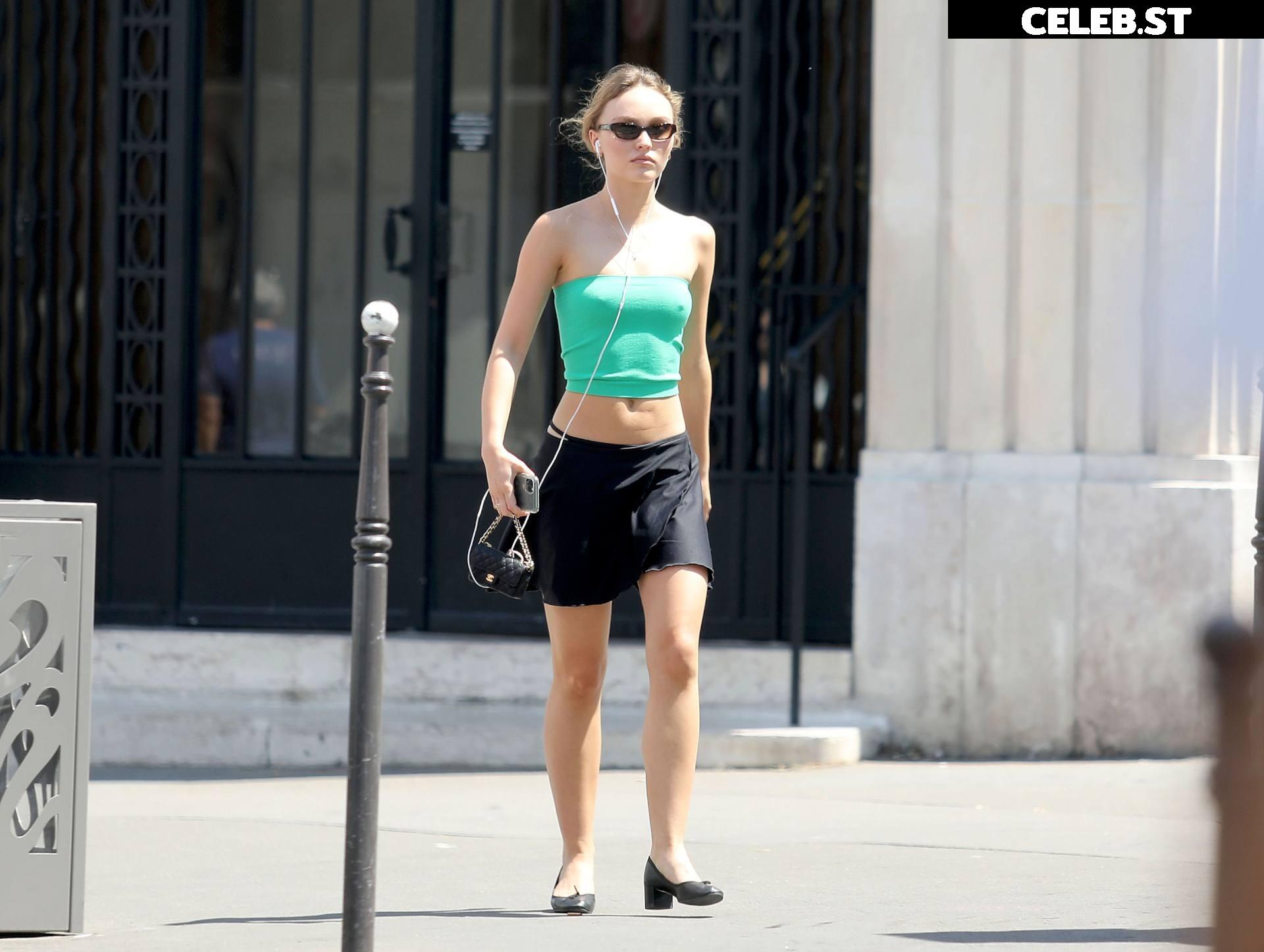 Lily-Rose Depp Image 2883390