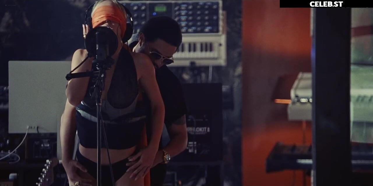 Lily-Rose Depp Image 2883216