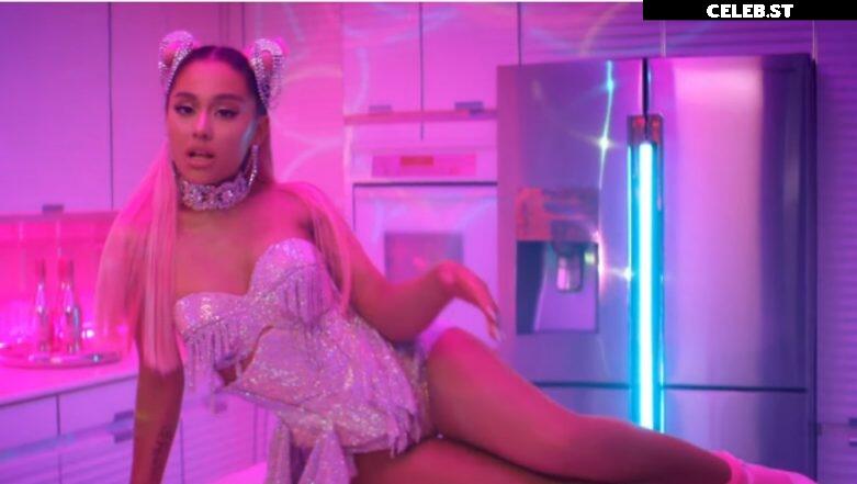 Ariana Grande Image 2883203