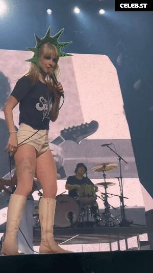 Hayley Williams Image 2875411