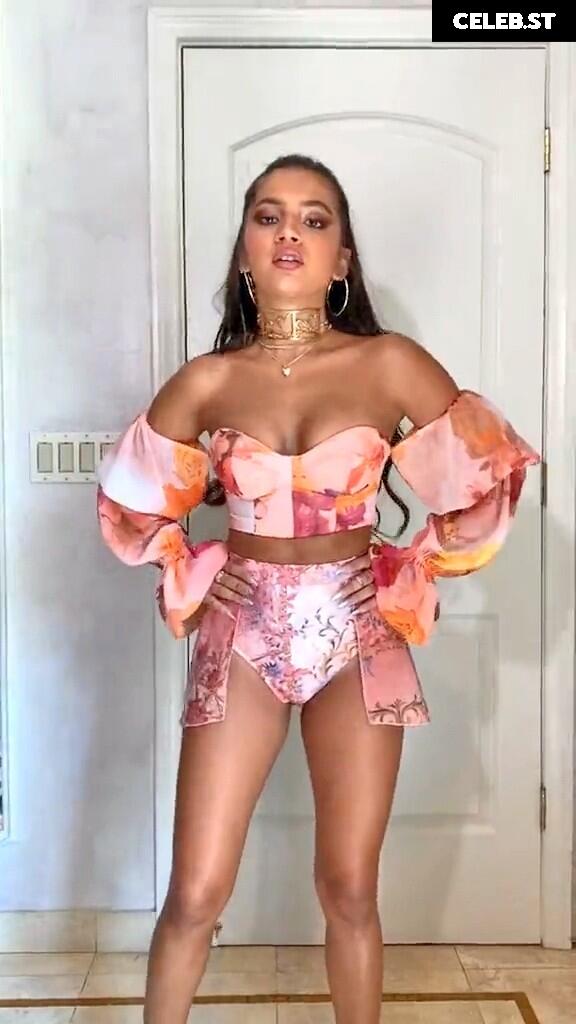 Isabela Merced Image 2876062