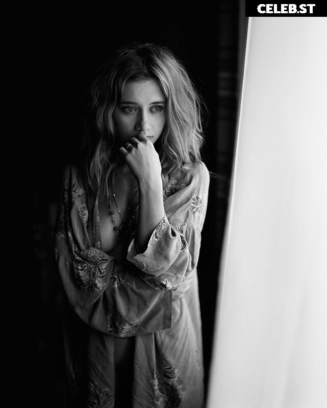 Olesya Rulin Image 2876373