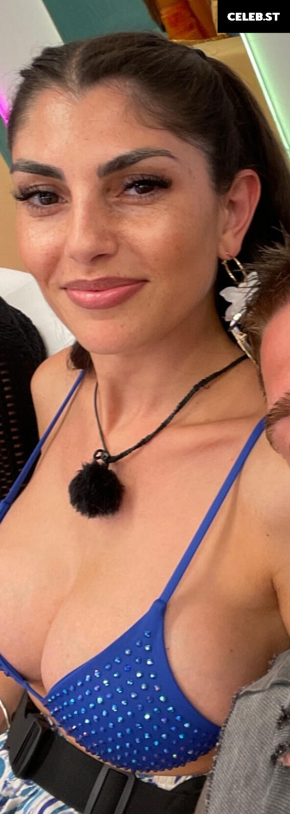 Yeliz Koc Image 2877552