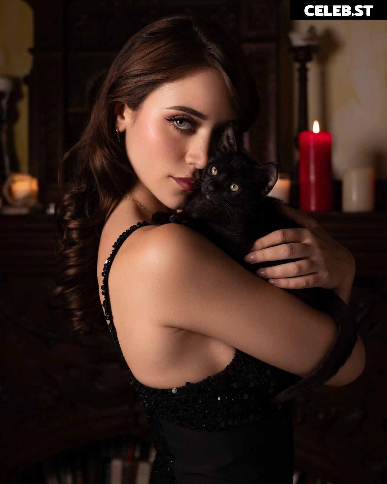 Caylee Cowan Image 2877317